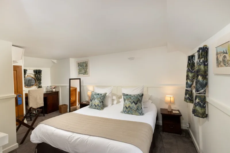 Twin or double suite, Enchanté