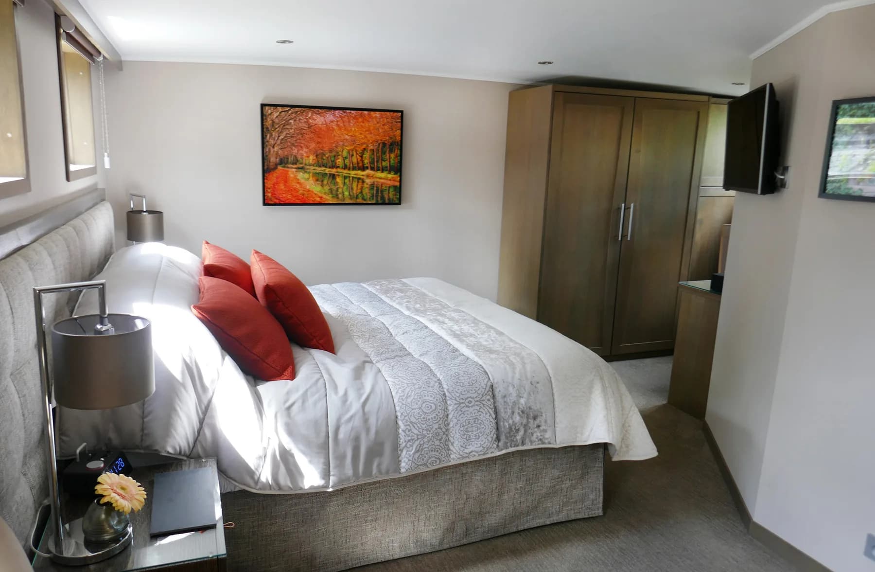 Staterooms, Grand Cru