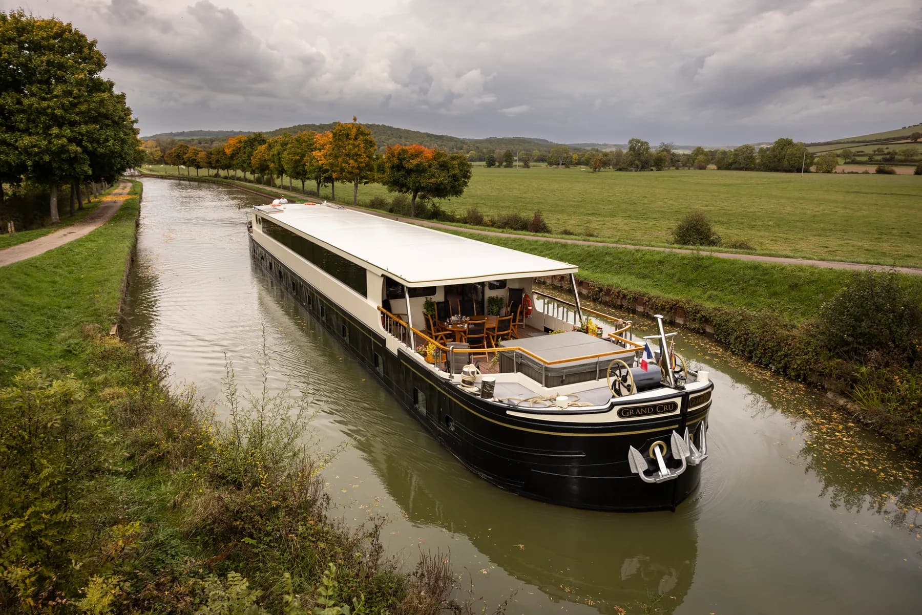 Grand Cru on the Canal de Bourgogne
