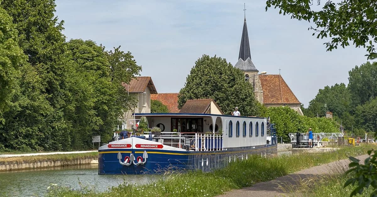 Renaissance, European Waterways, The Upper Loire