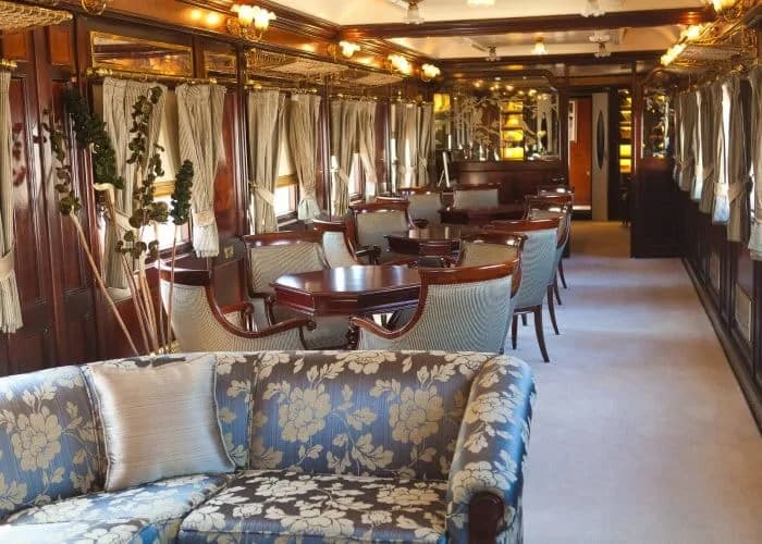 The Medina Azahara lounge car