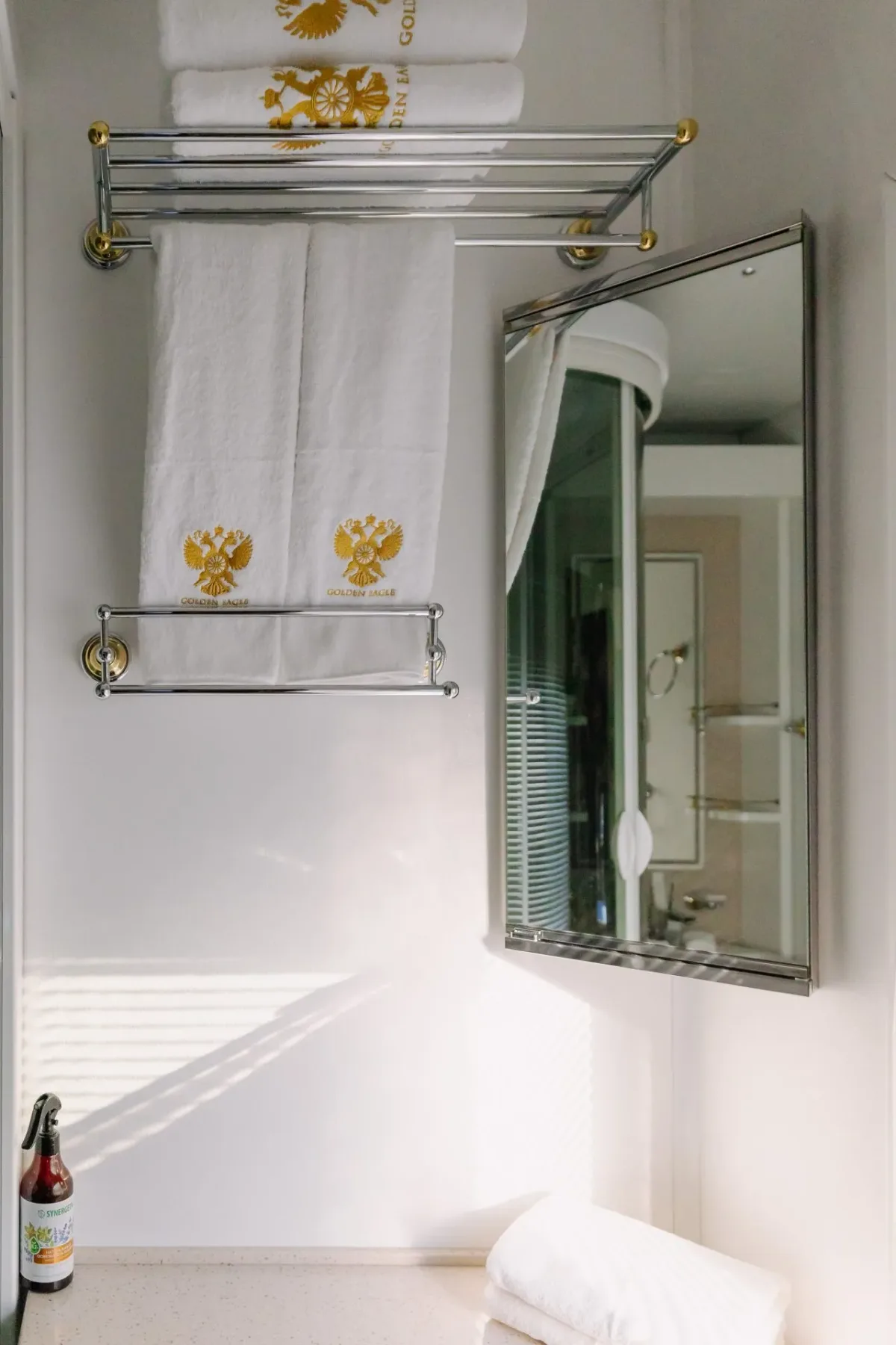 A cabin bathroom
