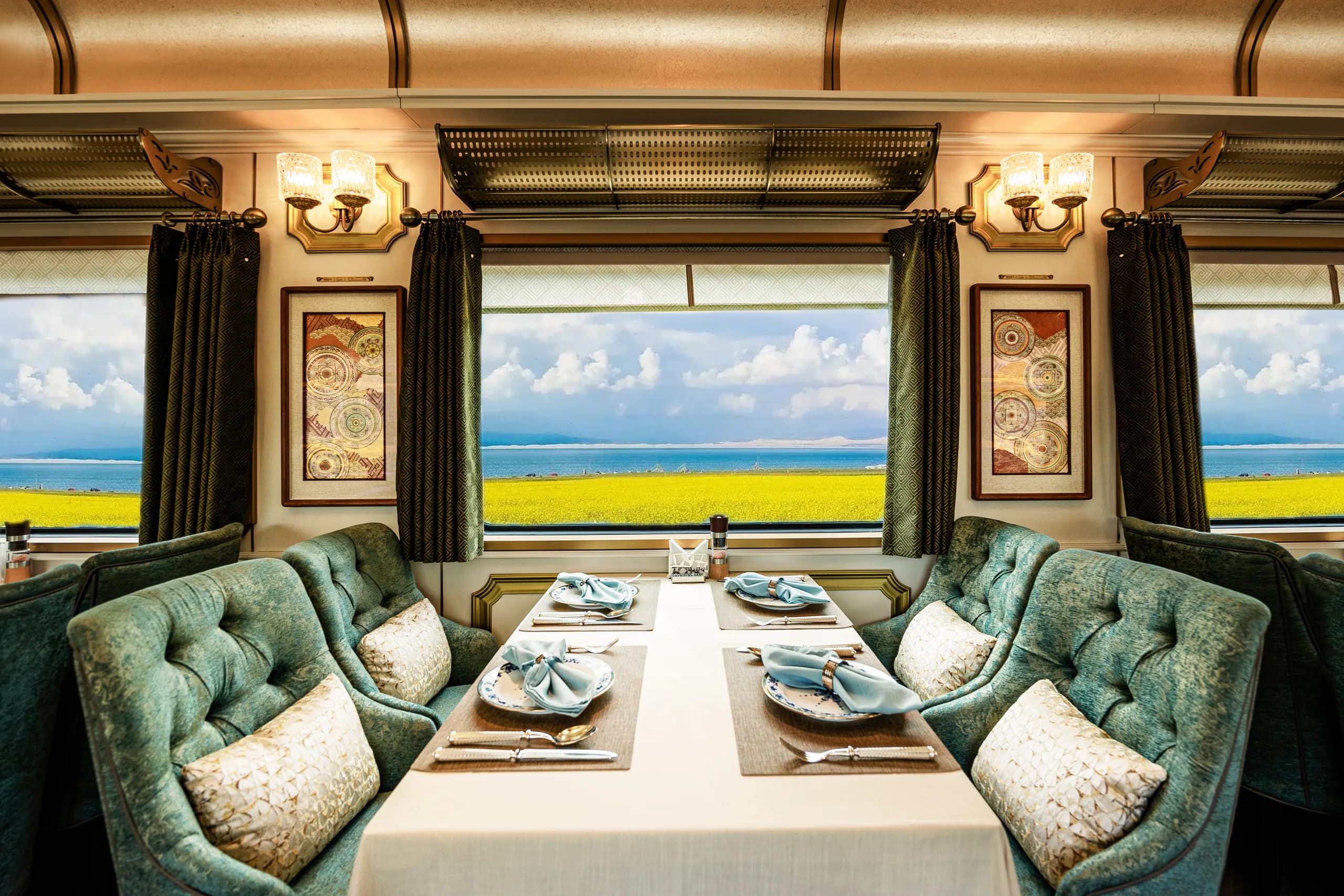 Golden Eagle Silk Road Express, Golden Eagle Luxury Trains