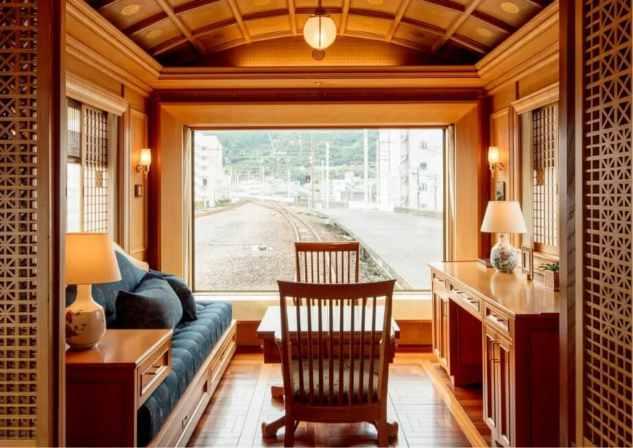 DX Suite A, Seven Stars in Kyushu