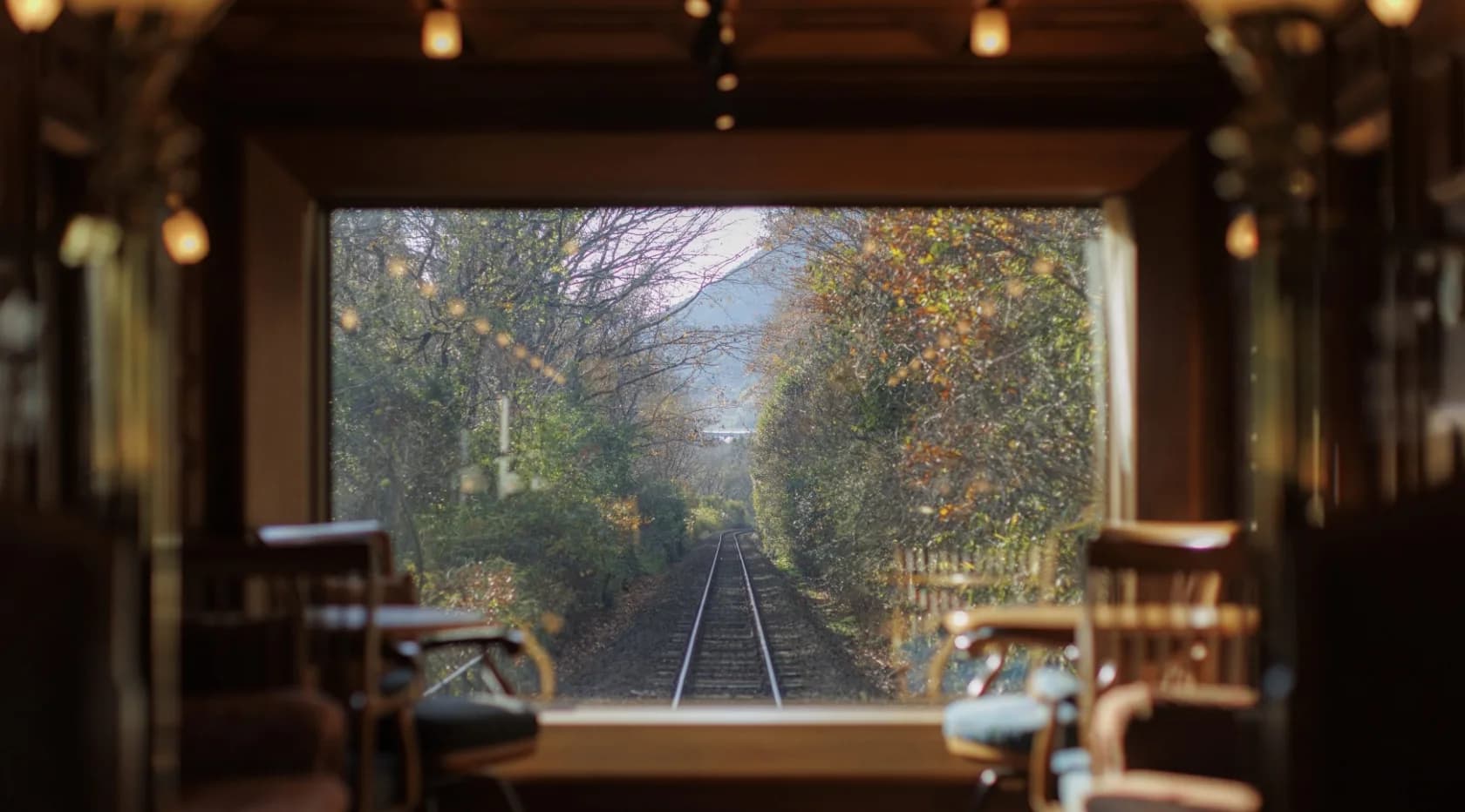 The window at the end of the lounge car
