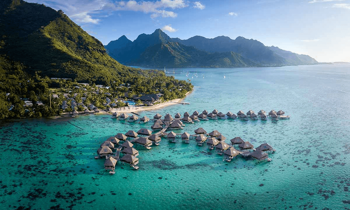 Luxury hotels and resorts in French Polynesia