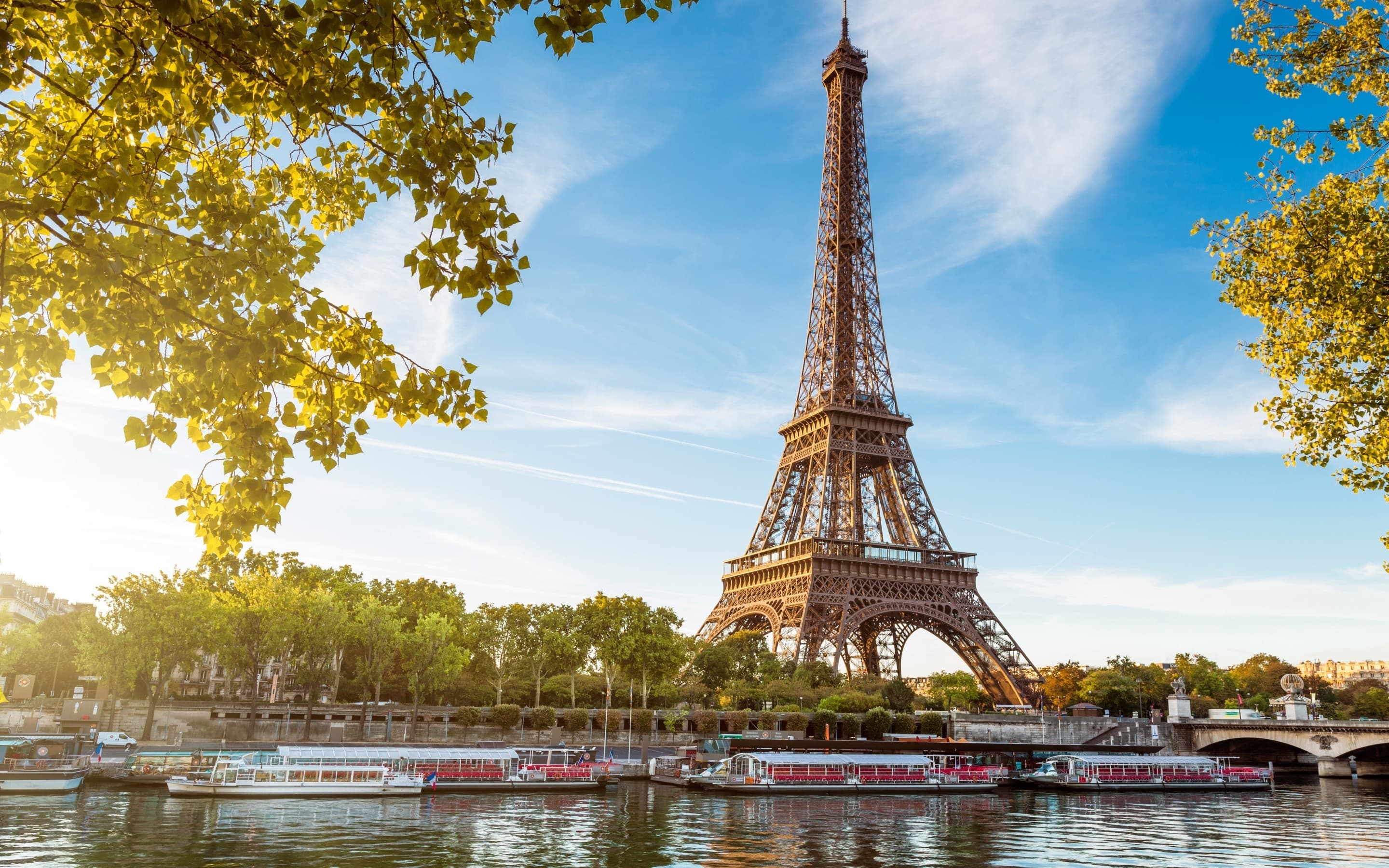 Luxury hotels and resorts in France