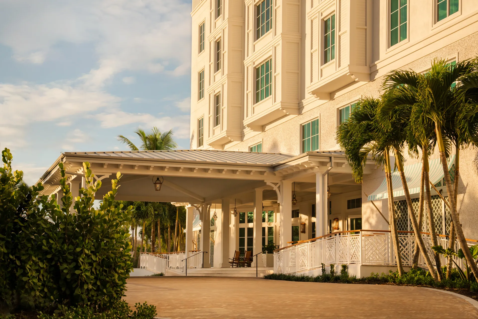 Naples Beach Club, A Four Seasons Resort