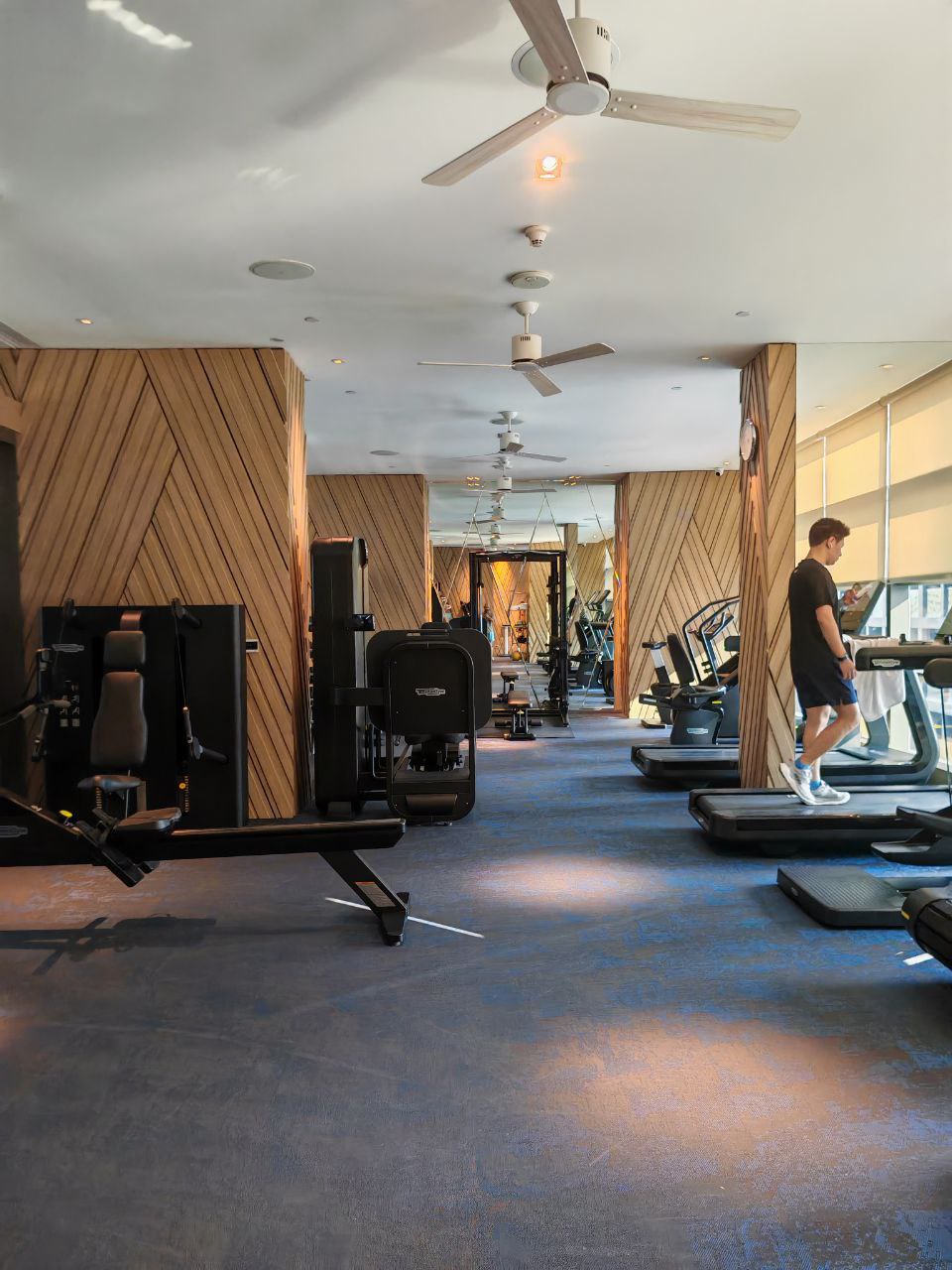 Pool & Wellness - Image 2