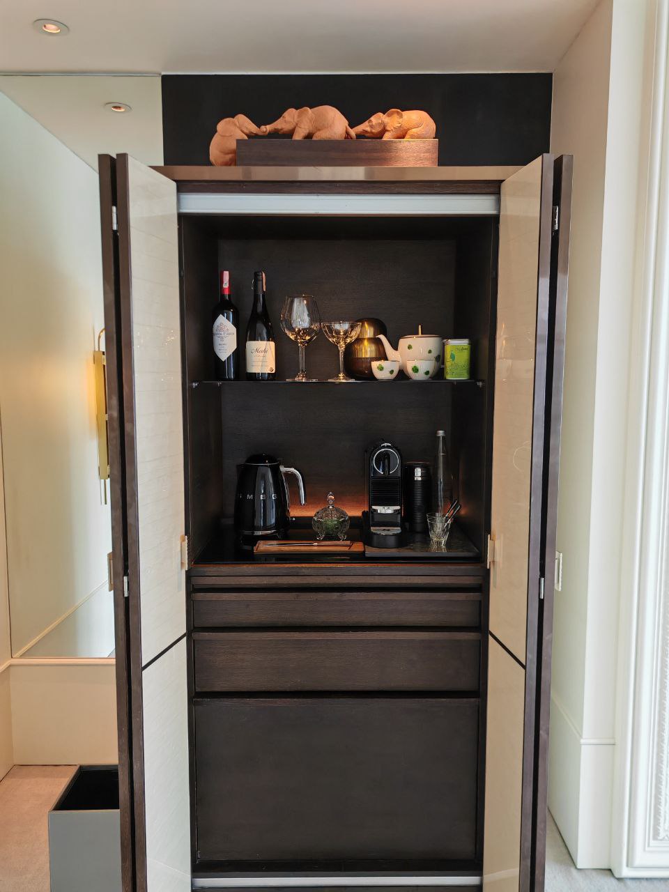 The Suite - Image 6