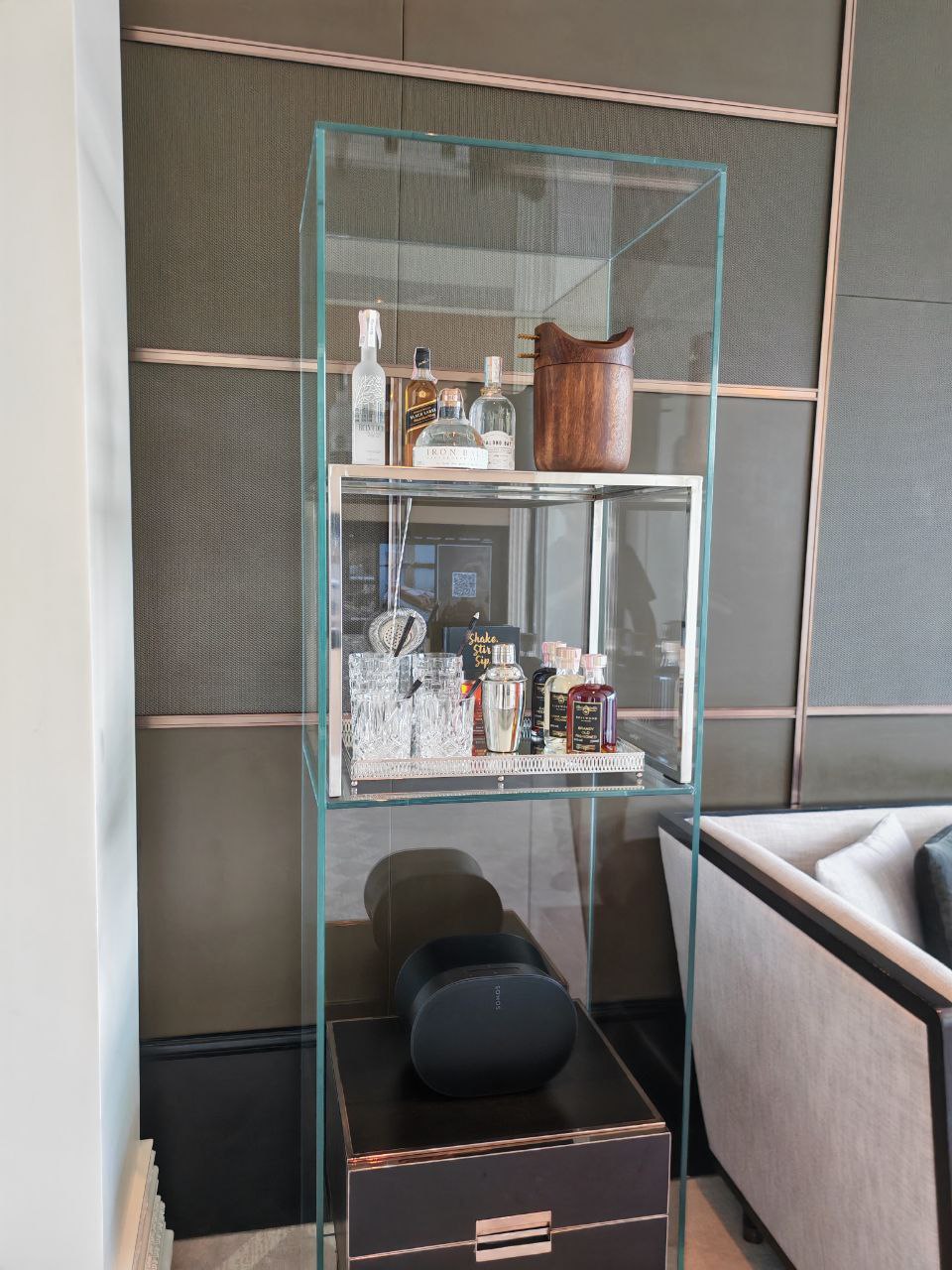 The Suite - Image 10