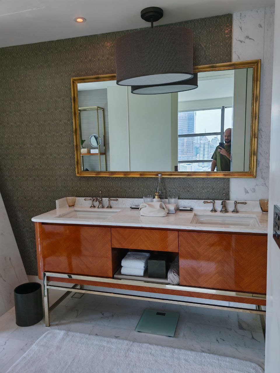 The Suite - Image 15
